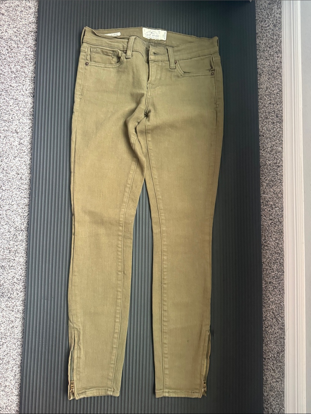 Lucky Brand Olive Green Skinny Jeans with Ankle Zips